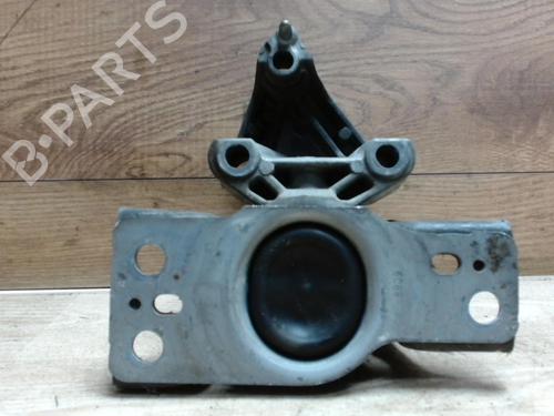 Used Engine mount RENAULT CLIO III (BR0/1, CR0/1) 1.5 dCi (BR0H, CR0H, CR1S, BR1S) (106 hp) 31229654