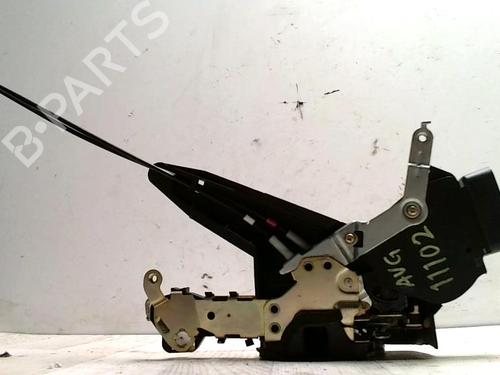 Used Front left lock TOYOTA COROLLA Verso (_E12_) 1.6 VVT-i (ZZE121_, ZZE121R) (110 hp) 25425733