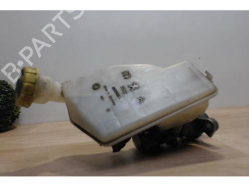 Used Brake master cylinder PEUGEOT 207 (WA_, WC_) 1.6 HDi (109 hp) 25409529