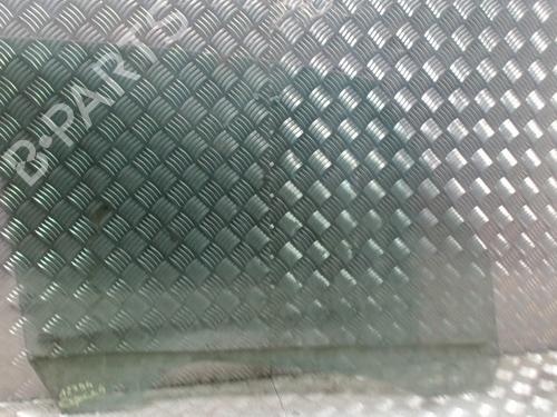 dr-rude-ventre-foran-renault-espace-iv-jk01_-2002-38108260 main image