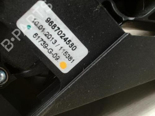 Gear lever PEUGEOT 5008 (0U_, 0E_) 1.6 HDi | BP25419990M90 