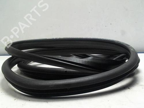 Used Rubber door seal MERCEDES-BENZ A-CLASS (W169) A 180 CDI (169.007, 169.307) (109 hp) 25417308