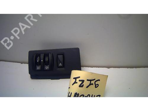 Used Headlight switch RENAULT LAGUNA III (BT0/1) 1.5 dCi (BT00, BT0A, BT0T, BT1J) (110 hp) 25383607