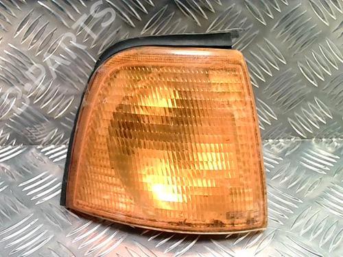 Used Right front indicator AUDI 80 B3 Saloon (893, 894, 8A2) 1.9 D (68 hp) 25429952