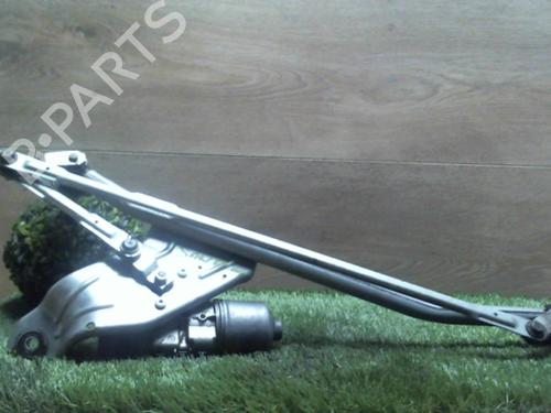 Used Front wiper motor DACIA SANDERO 1.2 16V (75 hp) 31236076