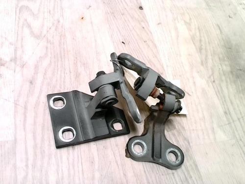 Used Hinge/Door check strap VOLVO C30 (533) 2.0 D (136 hp) 27671172