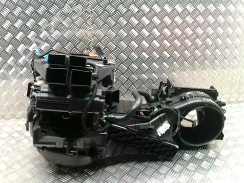 Heater matrix box VW TOURAN (1T3) 1.6 TDI | BP31221260M61 - Image 3