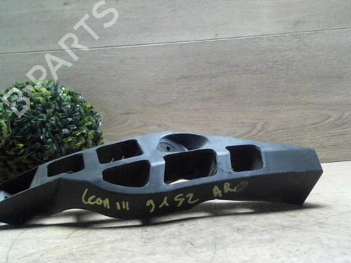 Used Rear bumper bracket SEAT LEON (5F1) 2.0 TDI (150 hp) 29388763