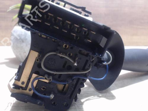 Comutador RENAULT TRAFIC II Van (FL) 2.0 dCi 90 (FL0H, FL00, FL01, FL0M, FL0P, FL0S) (90 hp) 32284102