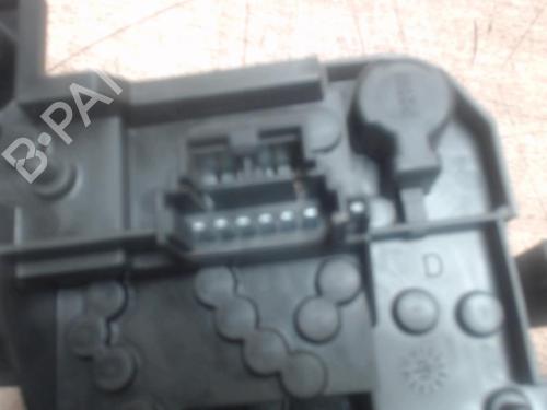 Used Licence plate light RENAULT MEGANE I (BA0/1_) 1.6 16V (BA04, BA0B, BA11, BA1J, BA16, BA19, BA1K, BA1V,... (107 hp) 25416171