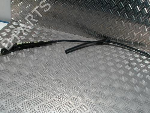 Used Front windshield wiper arm Front windshield wiper arm 31228347 31228347
