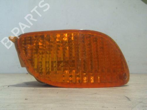 Used Right front indicator FORD FOCUS I Turnier (DNW) 1.6 16V (100 hp) 25389565