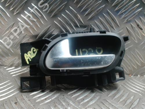 Used Rear left interior door handle PEUGEOT 208 I (CA_, CC_) 1.6 HDi (92 hp) 31257423