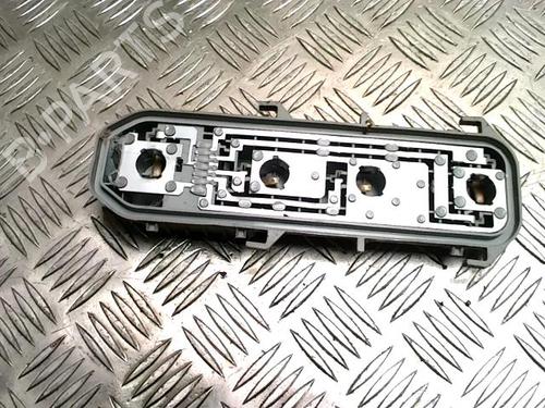 Used Licence plate light RENAULT CLIO II (BB_, CB_) 1.5 dCi (B/CB08) (82 hp) 25891046