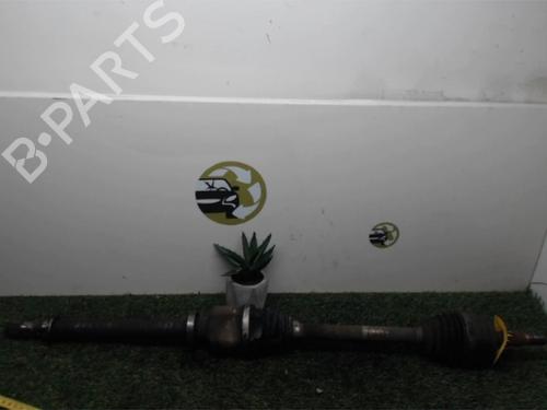 Used Right front driveshaft RENAULT CLIO III (BR0/1, CR0/1) 1.5 dCi (C/BR0G, C/BR1G) (68 hp) 25408557