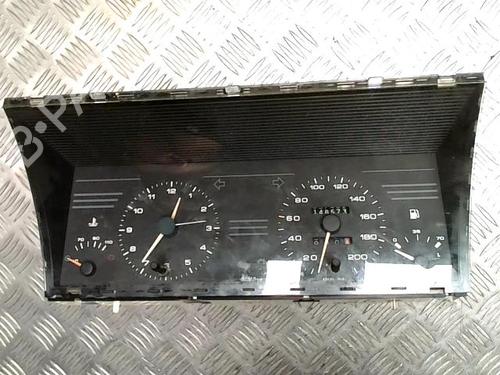 Used Instrument cluster PEUGEOT 405 I (15B) 1.6 (94 hp) 31237545