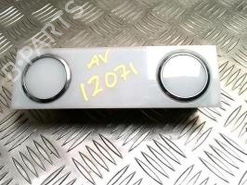 Used Interior roof light VW TOUAREG (7LA, 7L6, 7L7) 2.5 R5 TDI (174 hp) 25790742