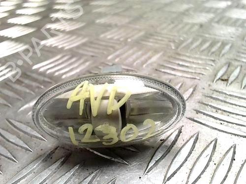 Høyre indikator CITROËN C3 Picasso (SH_) 1.2 THP 110 (SHHNZ6) (110 hp) 32846313