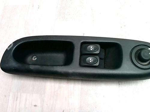 Used Left front window switch RENAULT CLIO II (BB_, CB_) 1.6 (B/CB0D, BB00) (90 hp) 25423799