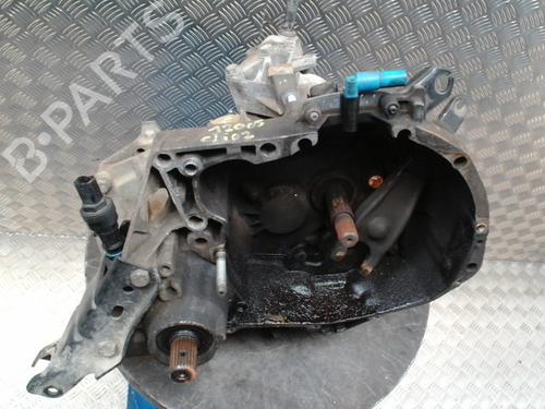 gearbox-renault-clio-ii-bb_-cb_-1998-1999-2000-2001-2002-2003-2004-2005-2006-2007-2008-2009-2010-2011-2012-2013-2014-2015-2016-31139993 main image