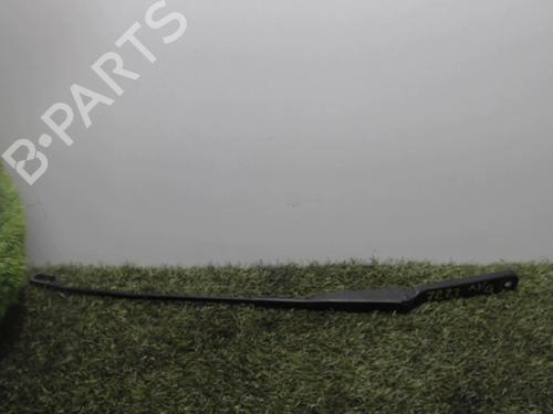Used Front windshield wiper arm OPEL VIVARO A Van (X83) 1.9 DTI (F7) (101 hp) 25392910