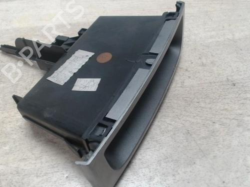 Used Cup/Object holder PEUGEOT 308 I (4A_, 4C_) 1.6 THP 16V (156 hp) 28106927