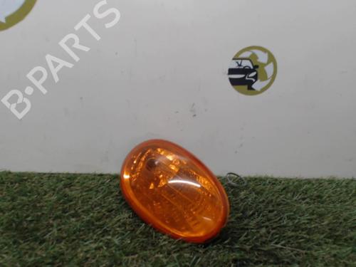 Used Right front indicator FIAT MULTIPLA (186_) 1.6 (186AXC1A, 186BMC1A, 186BXC1A) (103 hp) 25396872