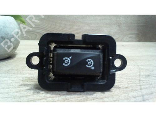 Used Switch RENAULT MEGANE III Hatchback (BZ0/1_, B3_) 1.5 dCi (BZ09, BZ0D, BZ1W, BZ29, BZ14) (110 hp) 25385368