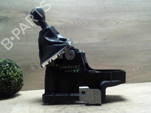 Used Gear lever CHEVROLET CRUZE (J300) 2.0 CDI (150 hp) 29387760