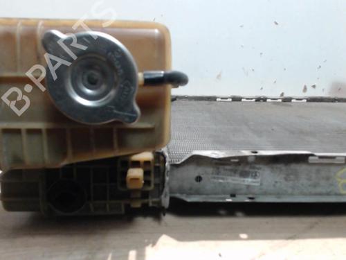 Used Water radiator MERCEDES-BENZ VITO Van (W638) 112 CDI 2.2 (638.094) (122 hp) 25387479