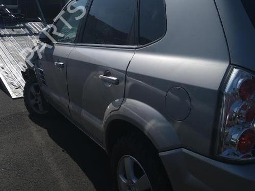 Left mirror HYUNDAI TUCSON (JM) 2.0 CRDi | BP29361037C26 