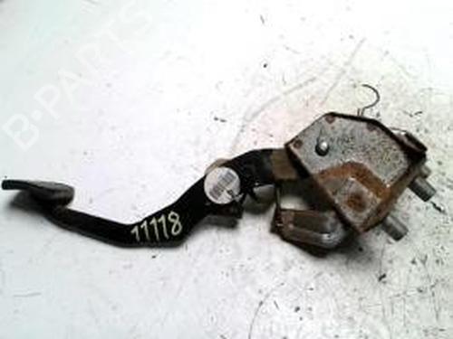 Used Break pedal NISSAN NOTE (E11, NE11) 1.5 dCi (103 hp) 25426315