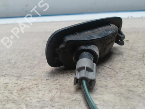 Used Right side indicator LAND ROVER FREELANDER I (L314) 2.0 DI 4x4 (98 hp) 28089159