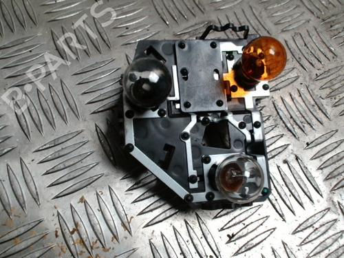 Luce targa PEUGEOT 206+ (2L_, 2M_) 1.4 HDi eco 70 (68 hp) 31228152