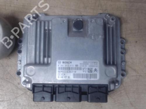 Used Engine control unit (ECU) PEUGEOT 207 (WA_, WC_) 1.6 HDi (90 hp) 31221512