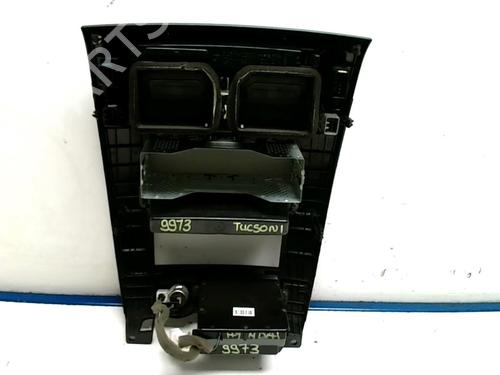 Middle console HYUNDAI TUCSON (JM) 2.0 CRDi | BP31226545I22