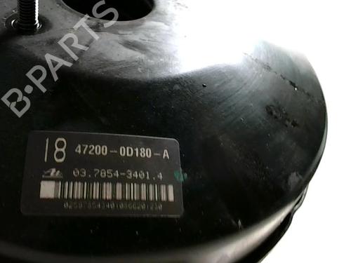 Used Servo brake TOYOTA YARIS (_P9_) 1.4 D-4D (NLP90_, NLP90R) (90 hp) 25425193