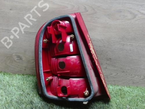 Rückleuchte Rechts für SKODA FABIA I (6Y2) 1.9 SDI (64 hp) 31232688