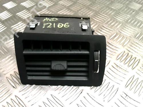 Rejilla aireadora OPEL ZAFIRA / ZAFIRA FAMILY B (A05) 1.9 CDTI (M75) (120 hp) 31228043