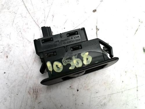 Raamschakelaar links achter BMW 3 Touring (E91) 318 d (122 hp) 31222606