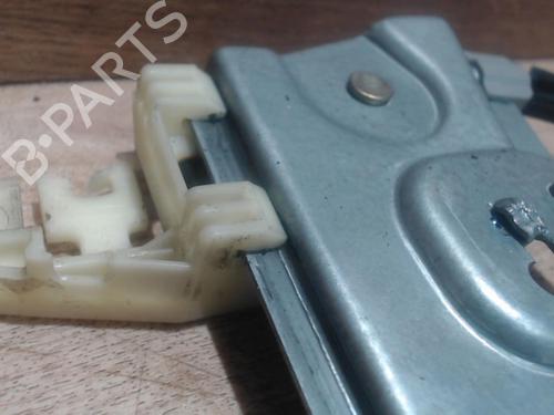 Front right window mechanism PEUGEOT 1007 (KM_) 1.6 16V | BP25402348C23 