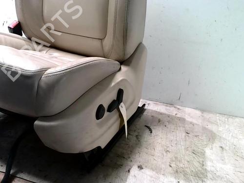 Left front seat VW TIGUAN (5N_) 2.0 TDI | BP25425185C15 - Image 3