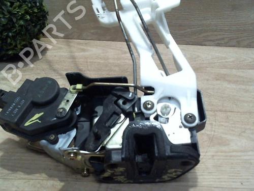 Used Rear right lock HYUNDAI SANTA FÉ I (SM) 2.0 CRDi 4x4 (113 hp) 25410633