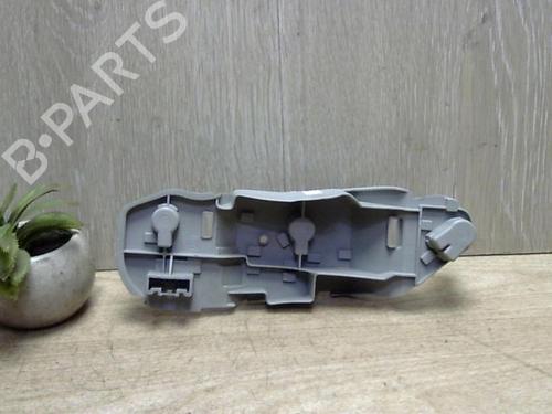Piloto matrícula TOYOTA COROLLA Verso (ZER_, ZZE12_, R1_) 2.2 D-4D (AUR10_, AUR10R) (136 hp) 25409180