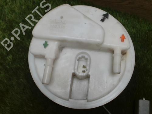 Used Fuel pump RENAULT CLIO II (BB_, CB_) 1.5 dCi (B/CB07) (65 hp) 31229570