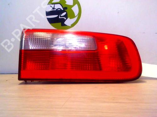 Venstre baglygte bagklap RENAULT LAGUNA II (BG0/1_) 1.9 dCi (BG08, BG0G) (120 hp) 25392094