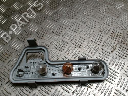 Éclairage de plaque d'immatriculation Éclairage de plaque d'immatriculation OPEL ZAFIRA A MPV (T98) 2.2 DTI 16V (F75) (125 hp) 34613607 34613607