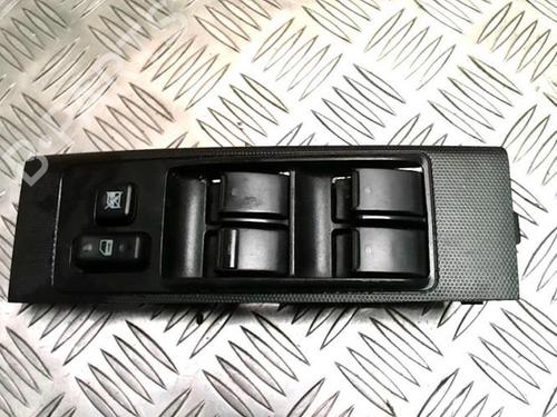 Left front window switch TOYOTA COROLLA Verso (ZER_, ZZE12_, R1_) 2.2 D-4D (AUR10_, AUR10R) | BP25729168I27 