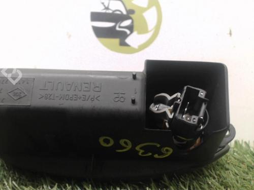 Cendrier RENAULT SCÉNIC I MPV (JA0/1_, FA0_) 1.9 dCi (JA05, JA1F) | BP25396733I30