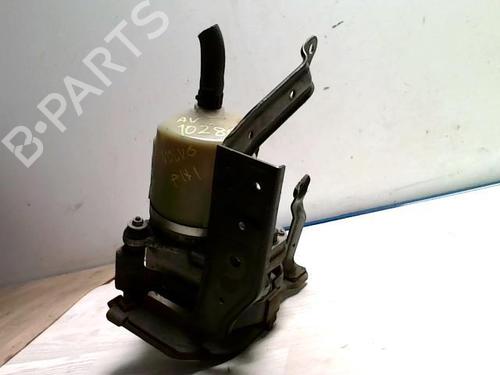 Used Steering pump VOLVO V50 (545) 2.0 D (136 hp) 31234197